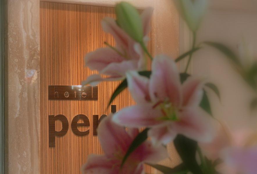 Hotel Perla クラクフ エクステリア 写真